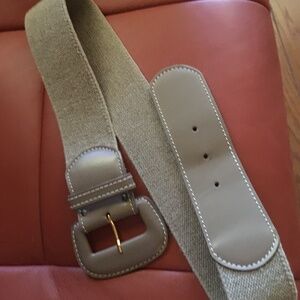 Anne Klein stretch belt in taupe, size medium
